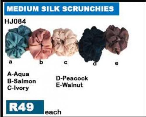 MEDIUM SILK SCRUNCHIES [HJ084]